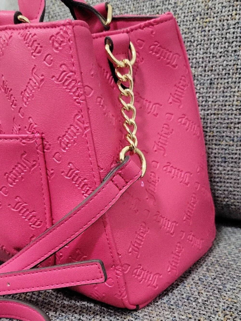 JUICY COUTURE 2pc Pull Out Pouch Satchel in Pink Flash/Duty Blush